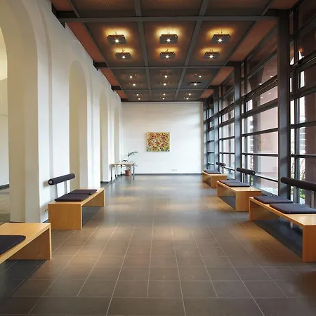 Robert-schuman-haus Hotel