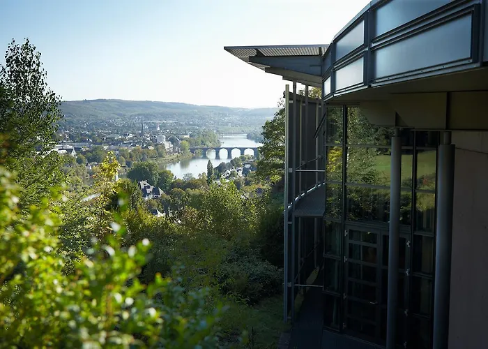 Robert-schuman-haus Отель