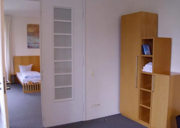 Отель Robert-schuman-haus Трир