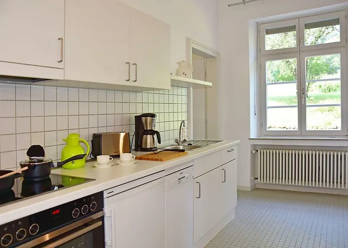 Отель Robert-schuman-haus